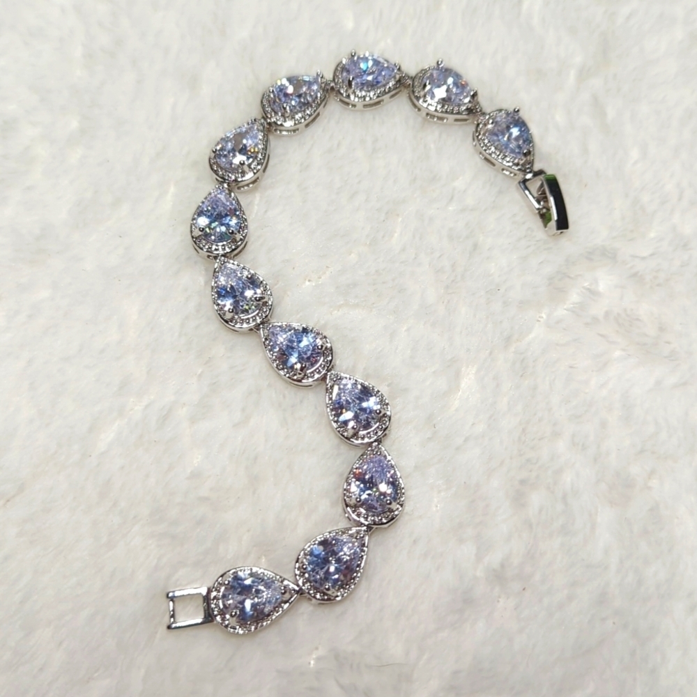 Y2K Cubic Zirconia Rhodium Plating Pear Shaped Stone Tennis Bracelet - Picture 4 of 12